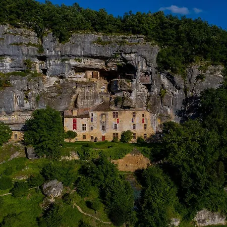 2/4 Personnes Montignac-Lascaux